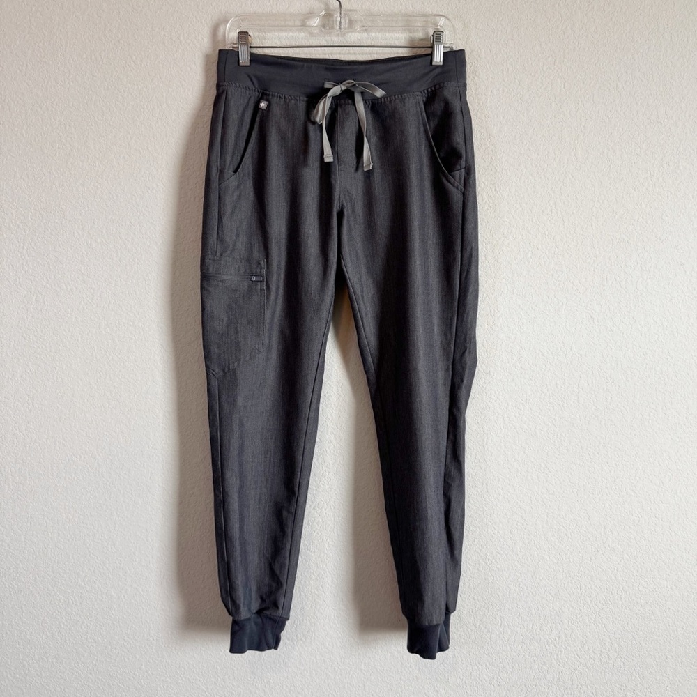 Figs Women's Zamora 2.0 Gray Cargo Joggers Technical Scrub Pants Size Small